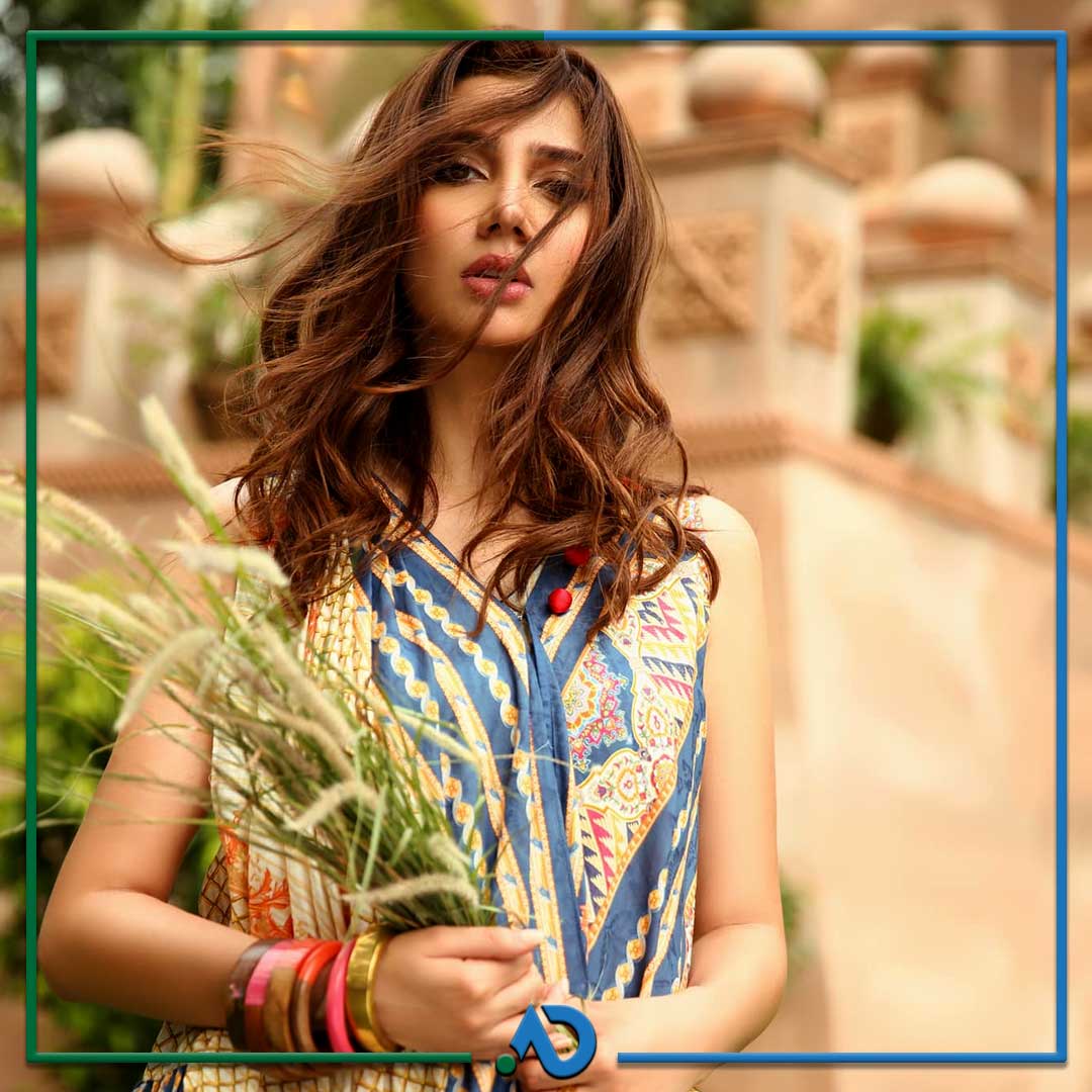 Weather-wise, it's such a lovely day, Just say the words and we'll beat the birds 🦋 Mahira Khan
